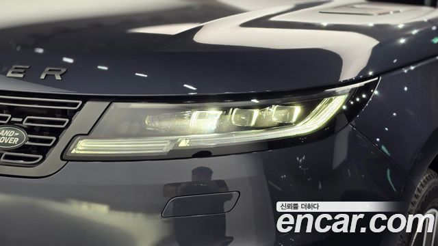 Land Rover Range Rover Sport 2026 — photo 8
