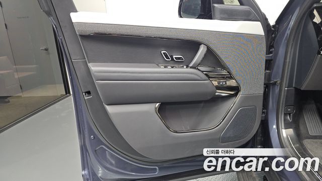 Land Rover Range Rover Sport 2026 — photo 14