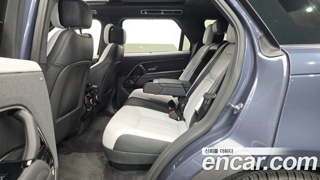 Land Rover Range Rover Sport 2026 — photo 16