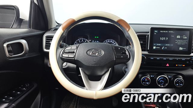Hyundai Venue 2020 — photo 13