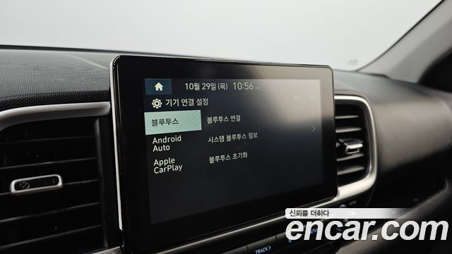 Hyundai Venue 2020 — photo 17