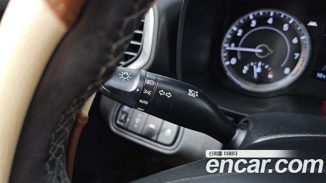 Hyundai Venue 2020 — photo 18