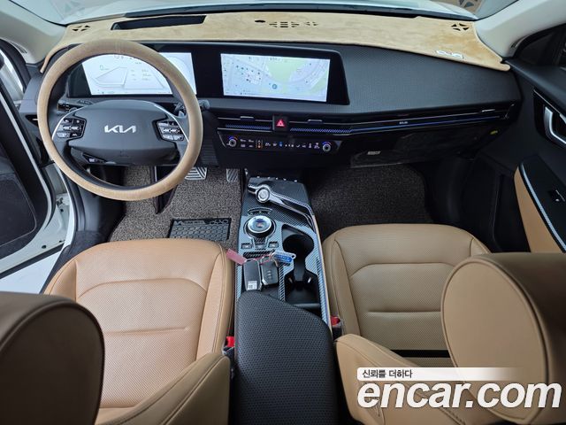 Kia EV6 2022 — photo 16