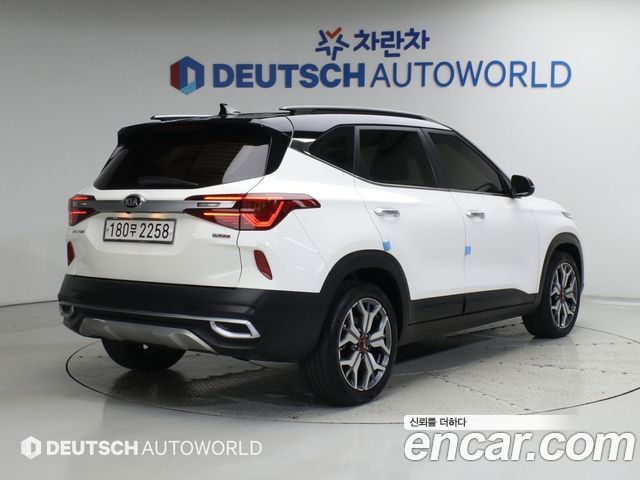 Kia Seltos 2020 — photo 2
