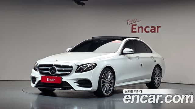 Mercedes-Benz E-Class 2020 — photo 40