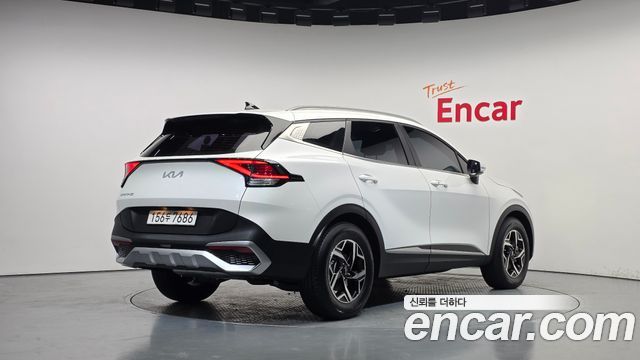 Kia Sportage 2022 — photo 2