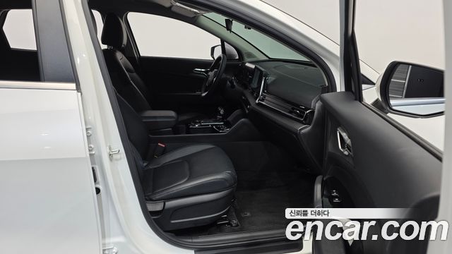 Kia Sportage 2022 — photo 11