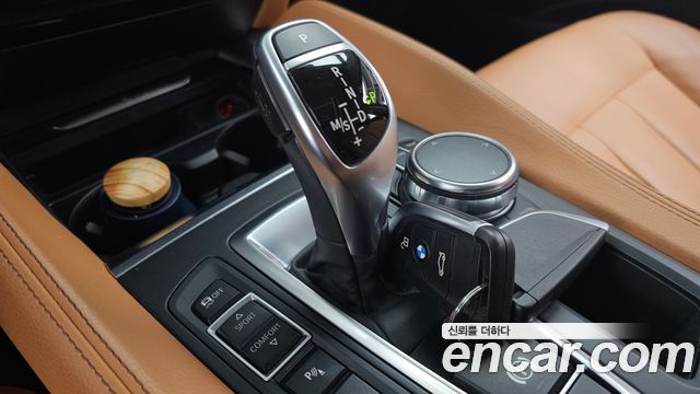 BMW X6 2017 — photo 12