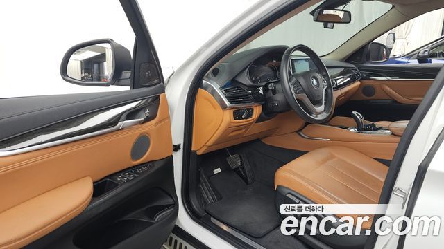 BMW X6 2017 — photo 13