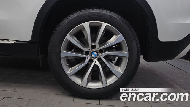 BMW X6 2017 — photo 7