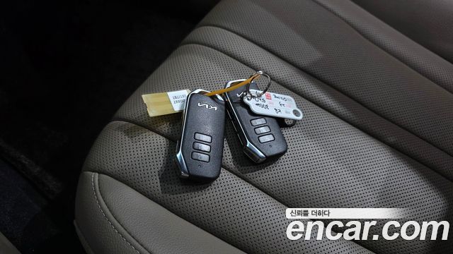 Kia K8 2023 — photo 22