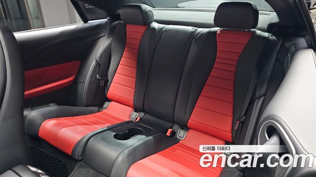 Mercedes-Benz E-Class 2017 — photo 18