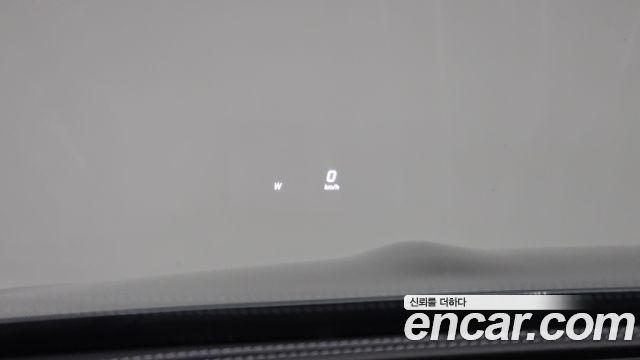 Mercedes-Benz E-Class 2017 — photo 23