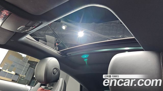 Mercedes-Benz E-Class 2017 — photo 24