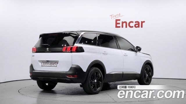 Peugeot 5008 2019 — photo 2
