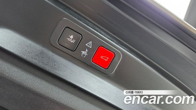 Peugeot 5008 2019 — photo 17