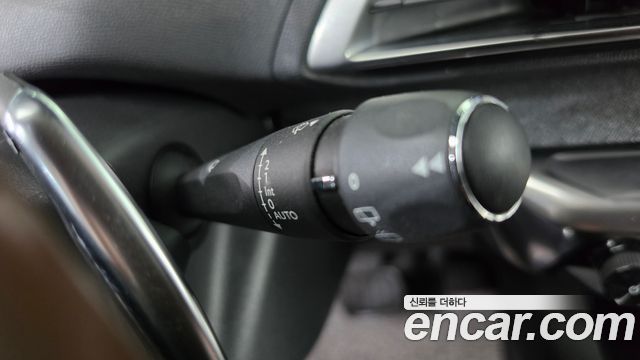 Peugeot 5008 2019 — photo 20
