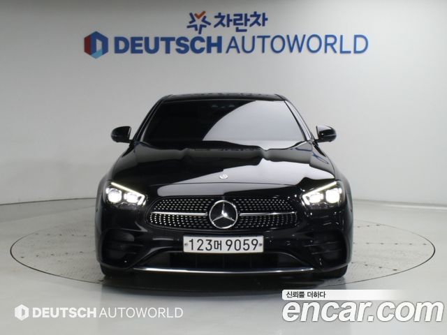 Mercedes-Benz E-Class 2021 — photo 3