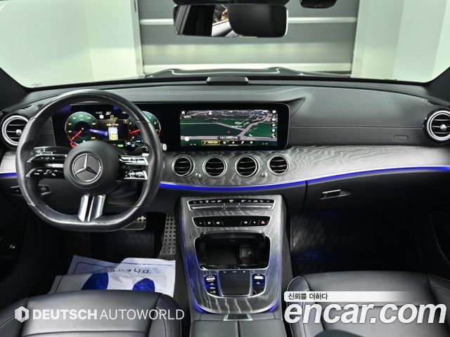Mercedes-Benz E-Class 2021 — photo 7