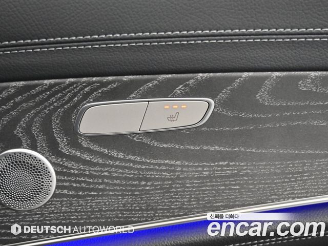Mercedes-Benz E-Class 2021 — photo 16