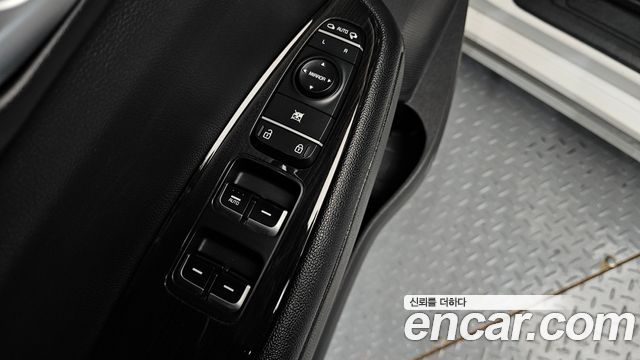 Kia K5 2016 — photo 15