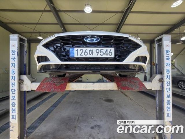 Hyundai Sonata 2023 — photo 1