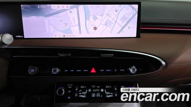 Genesis GV70 2025 — photo 18