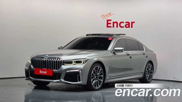 BMW 7-Series 2021 — photo 1