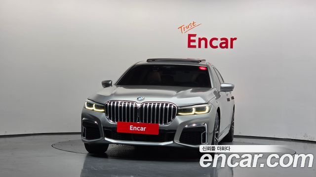 BMW 7-Series 2021 — photo 3