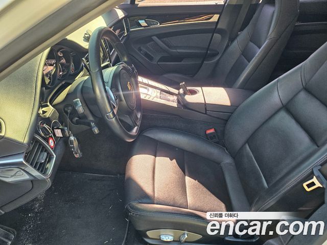 Porsche Panamera 2015 — photo 8