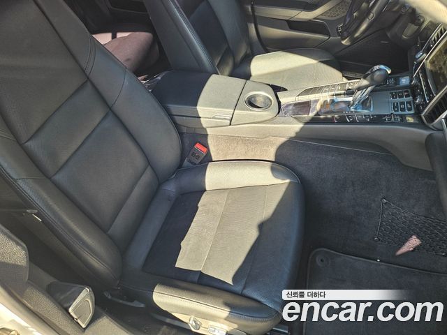 Porsche Panamera 2015 — photo 12