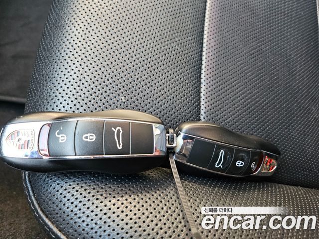 Porsche Panamera 2015 — photo 19