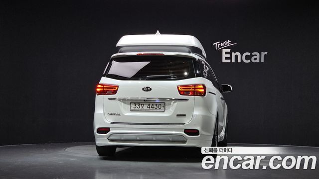Kia Canival 2019 — photo 4