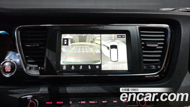 Kia Canival 2019 — photo 12