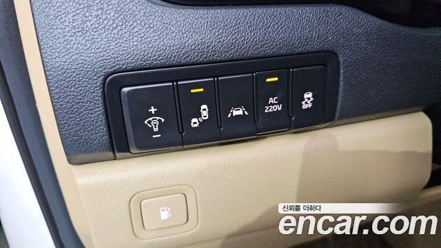 Kia Canival 2019 — photo 13
