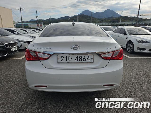 Hyundai Sonata 2014 — photo 4