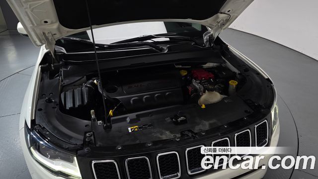 Jeep Compass 2019 — photo 6