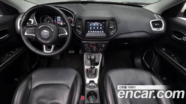 Jeep Compass 2019 — photo 10