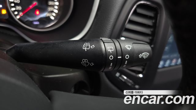 Jeep Compass 2019 — photo 30
