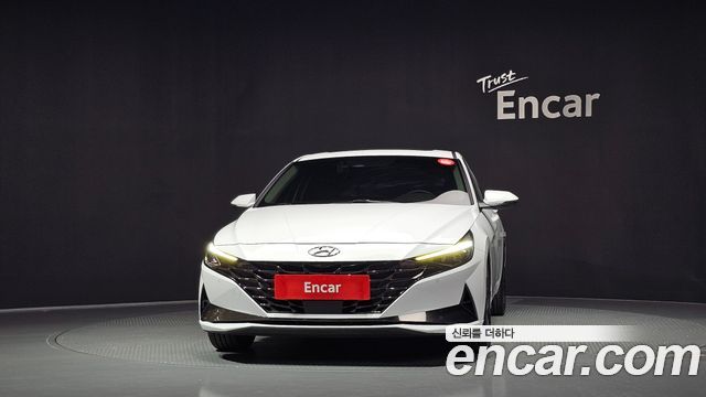 Hyundai AVANTE 2023 — photo 3