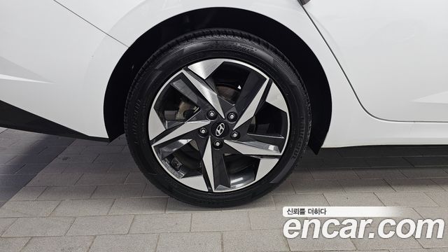 Hyundai AVANTE 2023 — photo 5