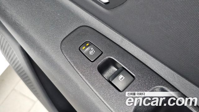 Hyundai AVANTE 2023 — photo 28
