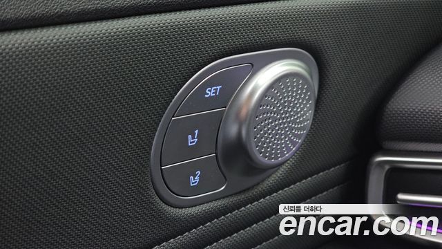 Hyundai AVANTE 2023 — photo 33