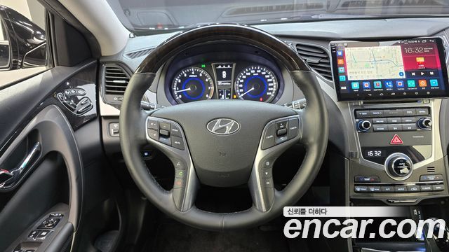 Hyundai Grandeur 2016 — photo 13