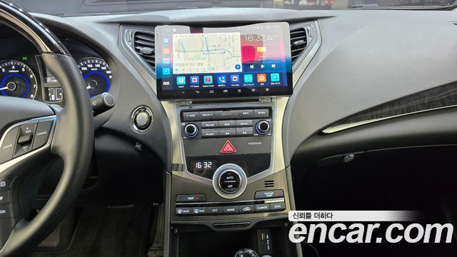 Hyundai Grandeur 2016 — photo 14