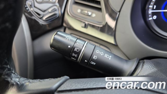 Hyundai Grandeur 2016 — photo 16