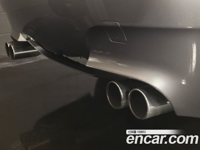 BMW M5 2006 — photo 16