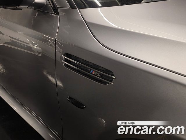 BMW M5 2006 — photo 18