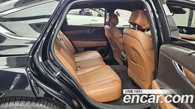 Genesis G80 2021 — photo 17