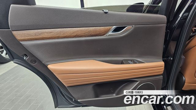 Genesis G80 2021 — photo 15